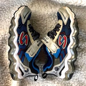 Boys Sketchers size 11.5